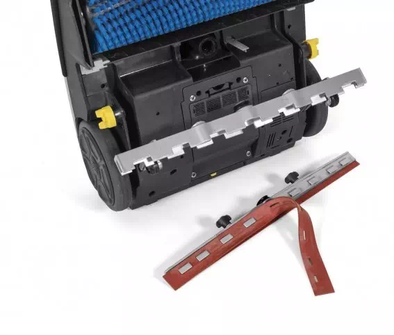 Maszyna czyszcząca comac igea - obrazek 4