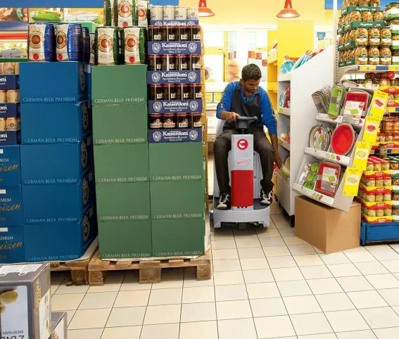 Maszyna czyszcząca comac innova 55 b - obrazek 3