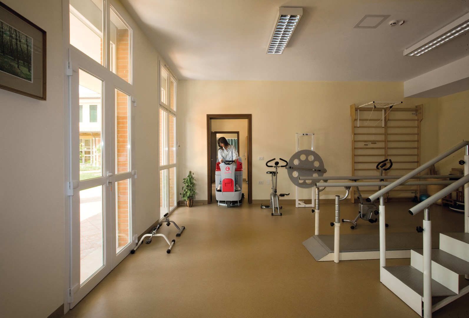 Maszyna czyszcząca comac innova 75 b - obrazek 2