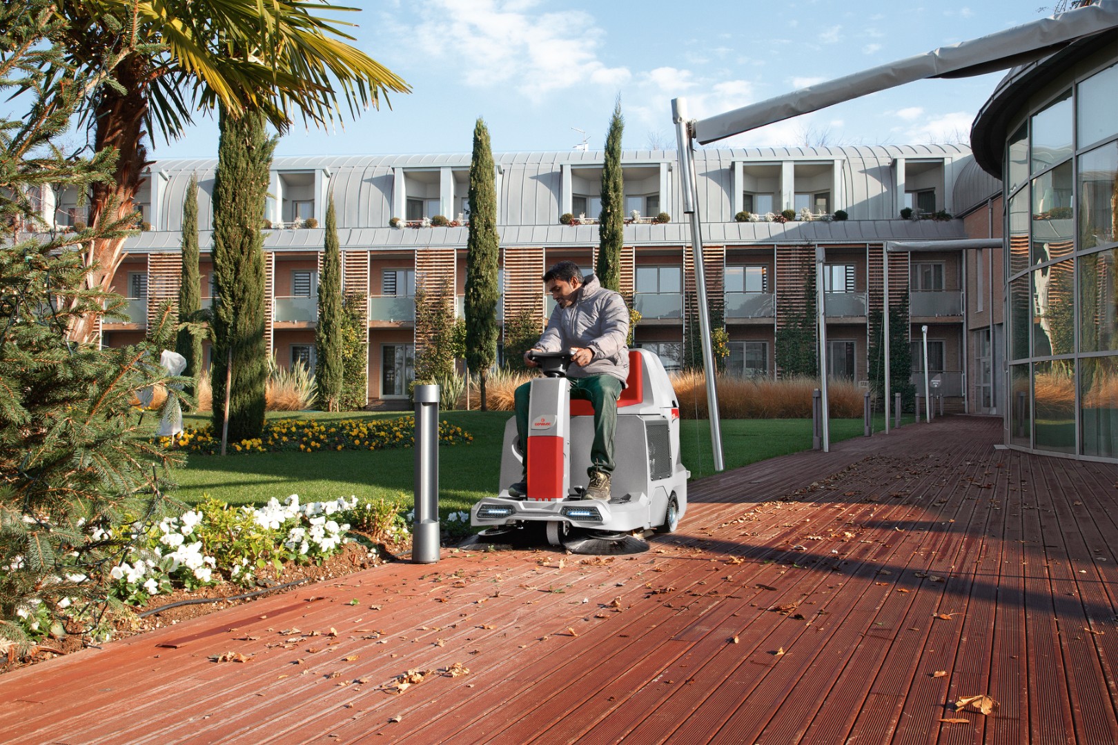 Zamiatarka comac cs 60 hybrid - obrazek 4