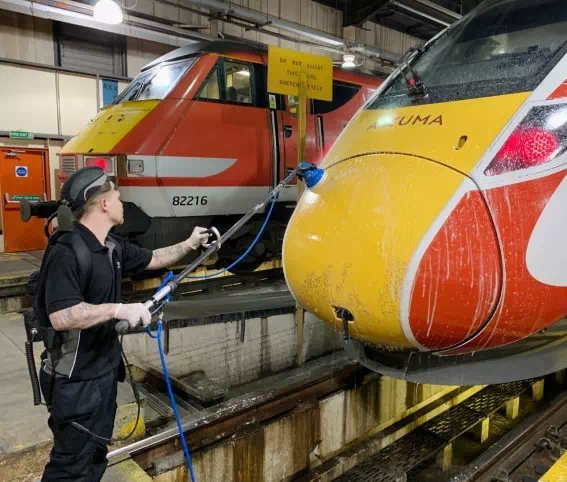 Szorowarka motorscrubber prowash - obrazek 4